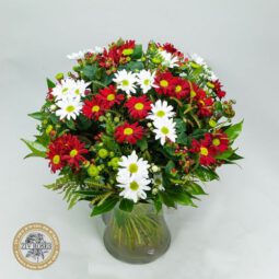 זר חרציות אהבה חופשית