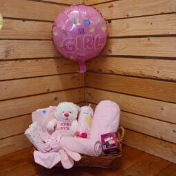 מארז להולדת התינוקת עם שוקולד ובלון